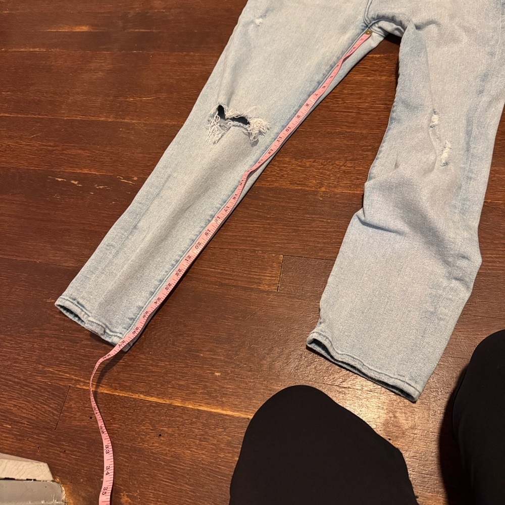 7 For All Mankind Light Blue Straight Leg Jeans - Picture 11 of 11